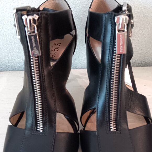 EUC 💥 MICHAEL KORS ANYA Black Peep Toe Strappy Ankle Shoes ~ Size 7 - Picture 5 of 9